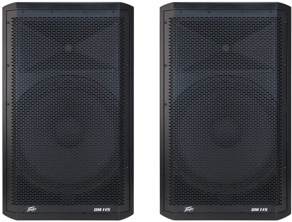 Pair of Peavey DM115 15 Powered Loud Speakers w/ Speaker Stands and 2 XLR Cables 