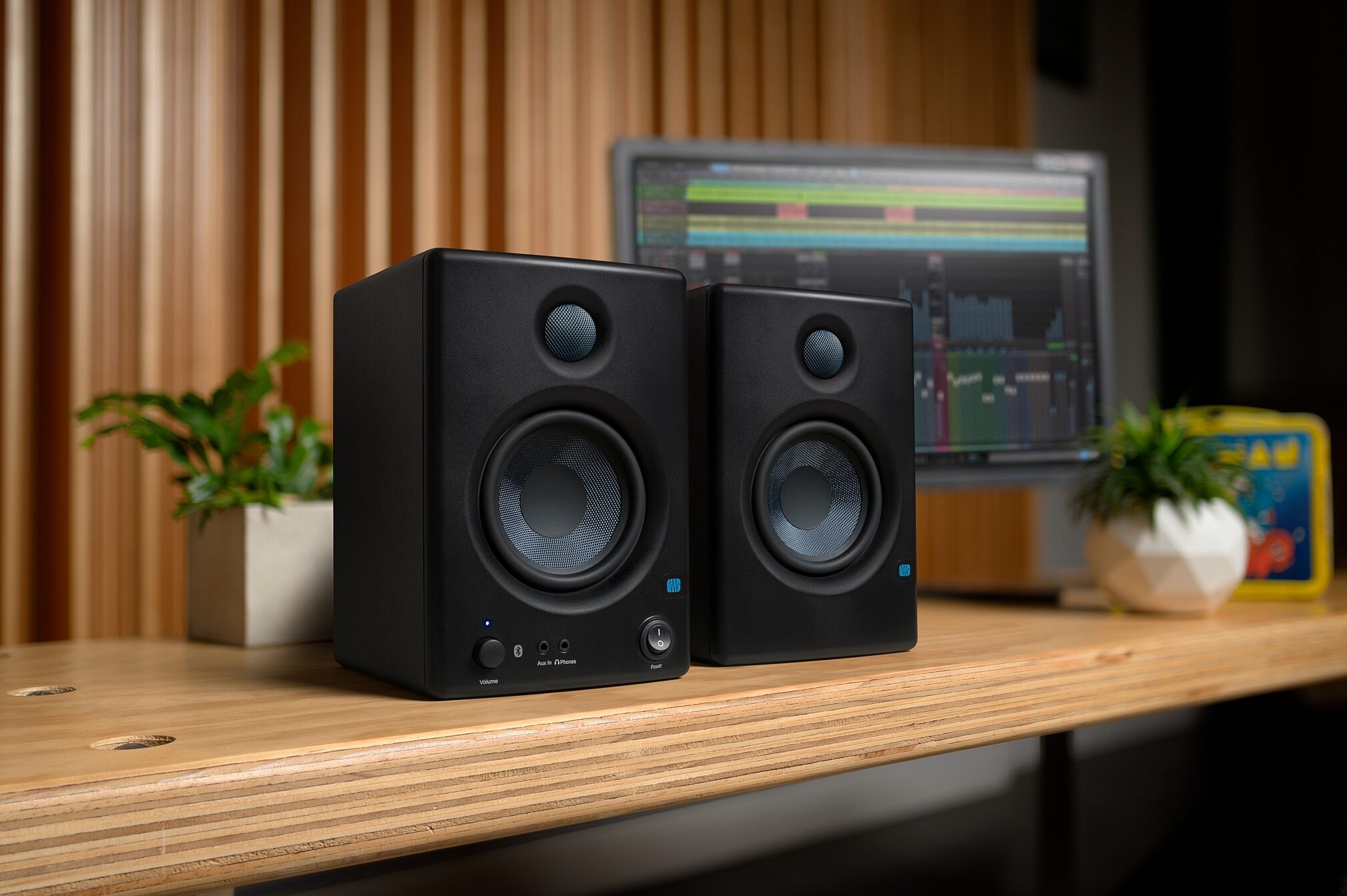 PreSonus Eris E4.5 BT Active Powered Studio Monitors | zZounds