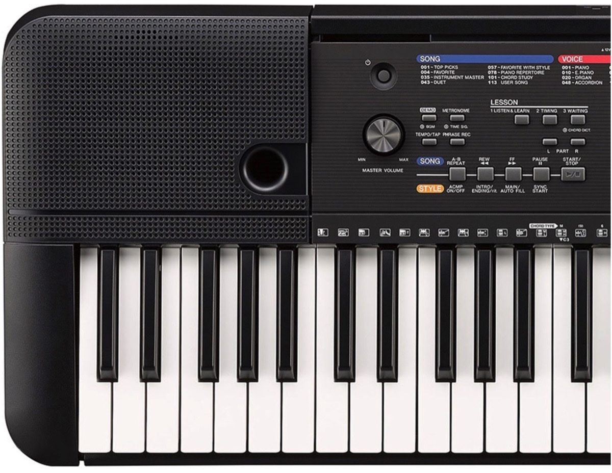 Yamaha PSR-E263 Portable Keyboard, 61-Key, New