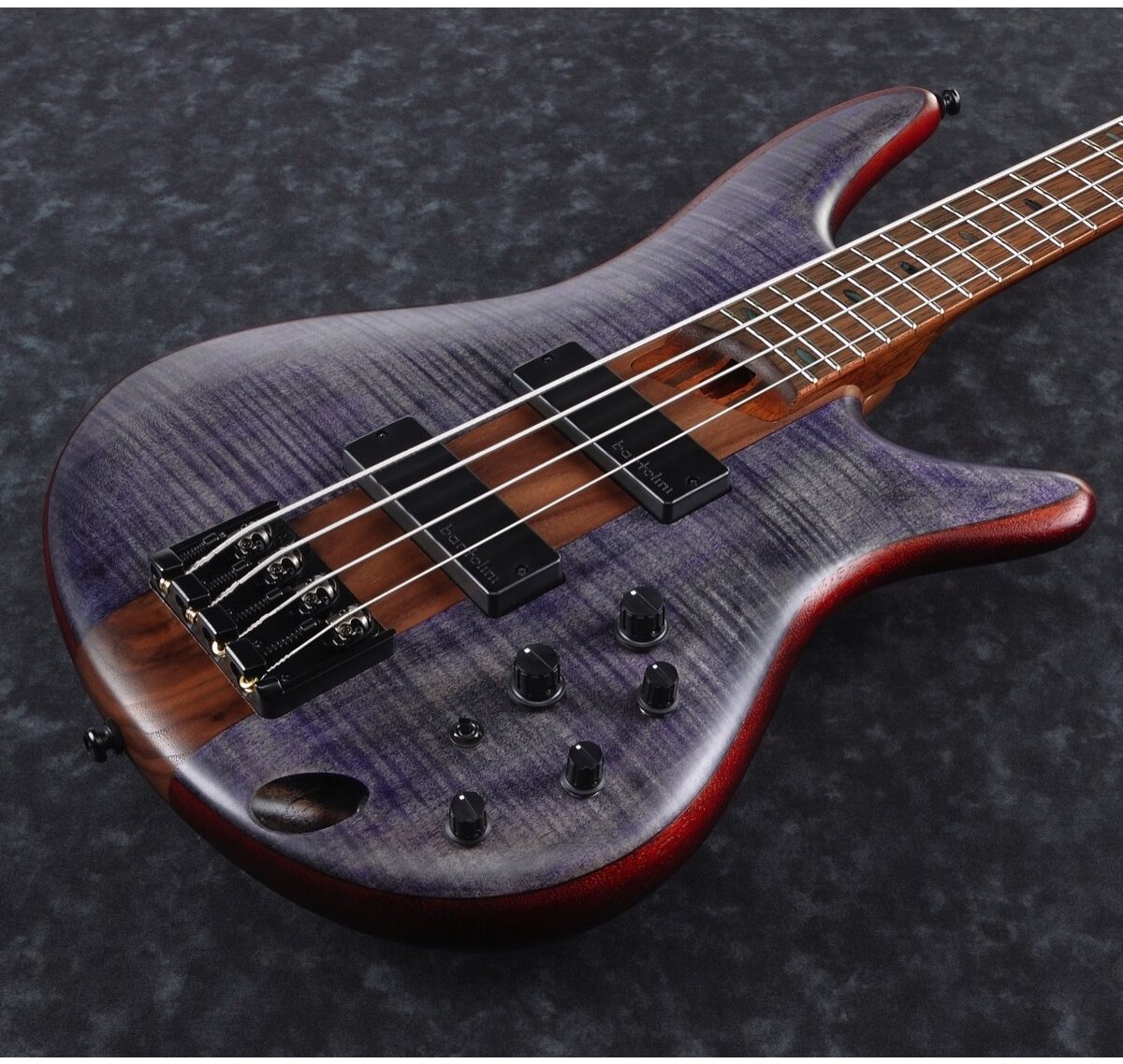 sr870 bass