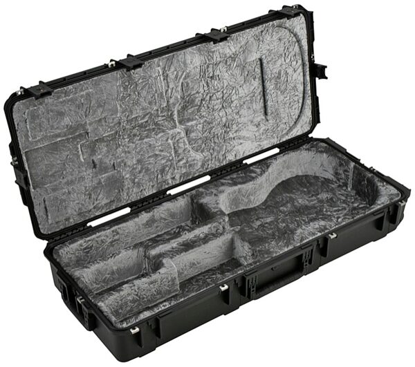 SKB 3i Series Waterproof Rolling Classical Guitar Case, Black, 3I-4217-30, Black - Angle