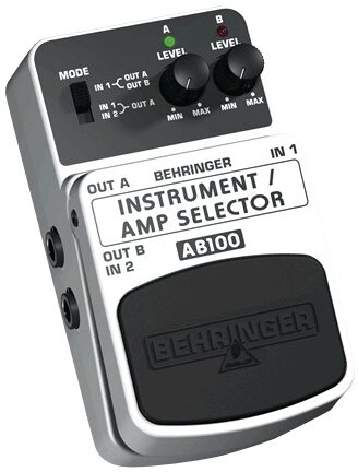 Behringer AB100 Universal A/B Switch Pedal, Left
