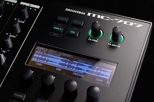 Roland MC-707 Groovebox Music Production Workstation, Blemished, ve