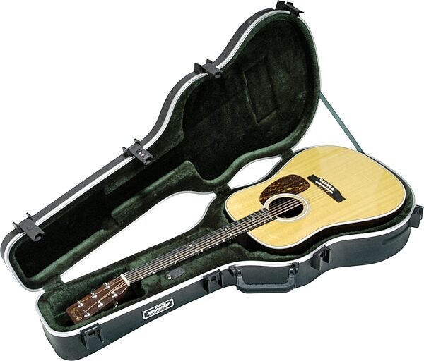 SKB 18 Deluxe Molded Dreadnought Acoustic Guitar Case, New, In Use