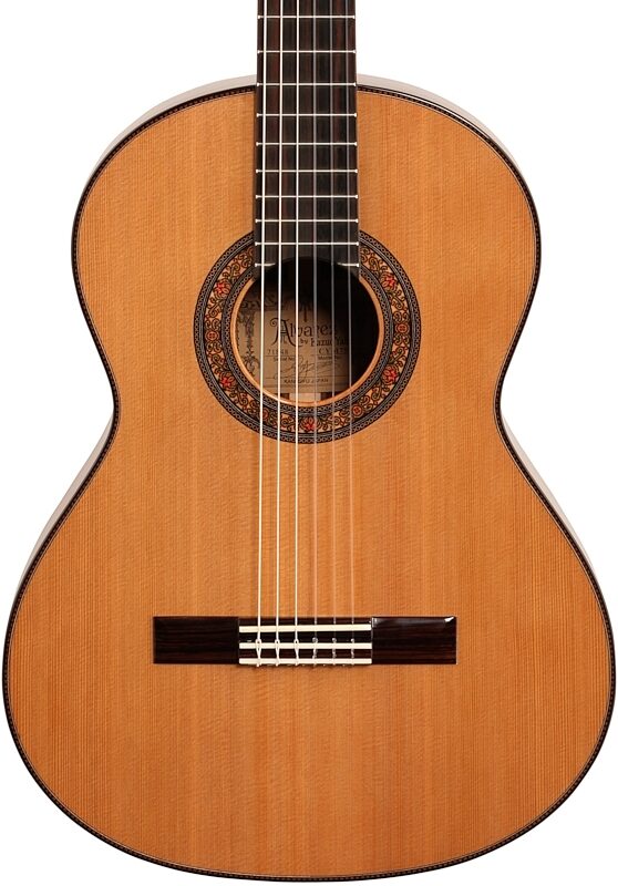 Alvarez Yairi CYM75 Masterworks Classical Acoustic Guitar (with Case), New, Body Straight Front