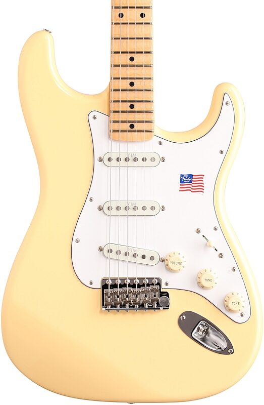 Fender Yngwie Malmsteen Stratocaster Electric Guitar (Maple with Case), Vintage White, Body Straight Front